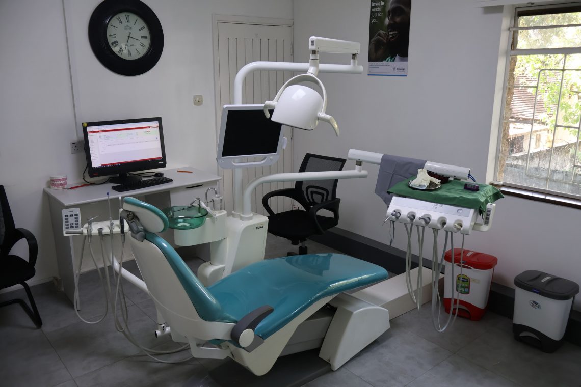 A treatment room at Tabasamu Dental Clinic